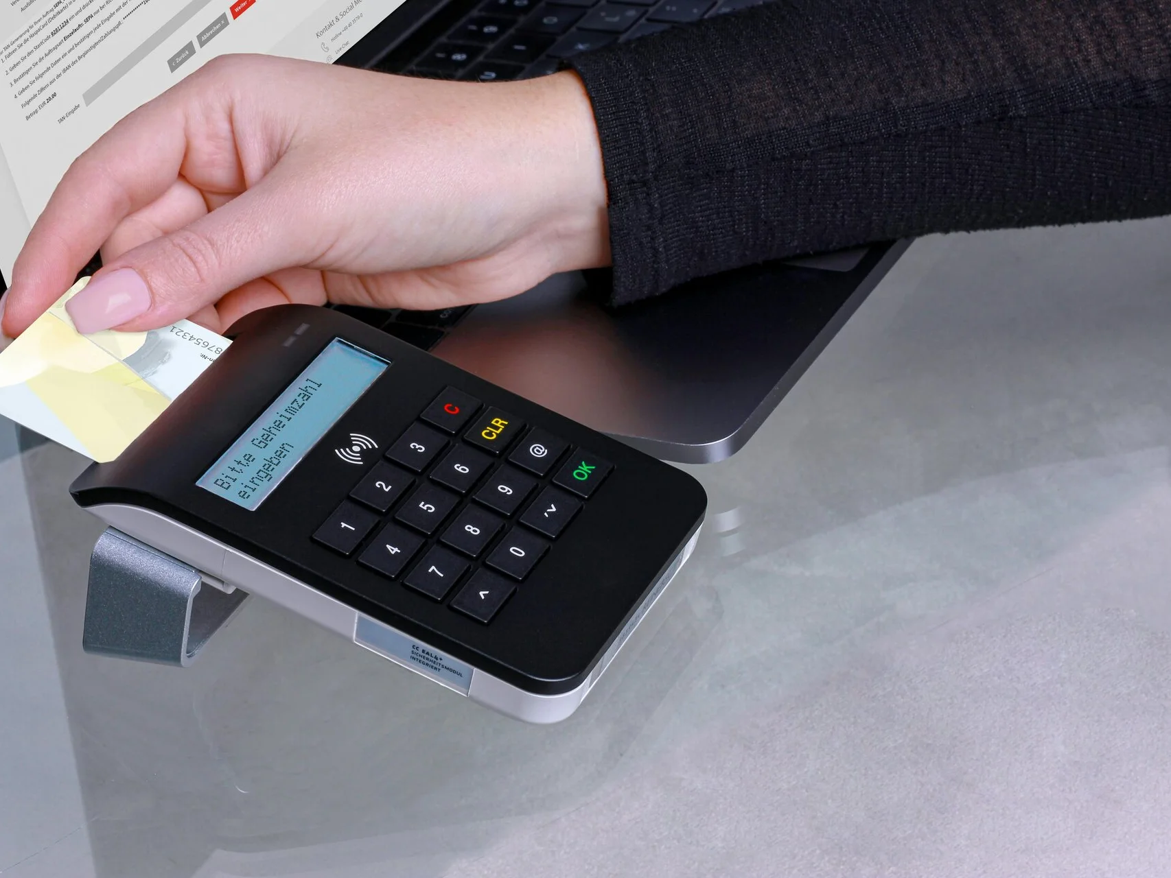 What makes POSuna different